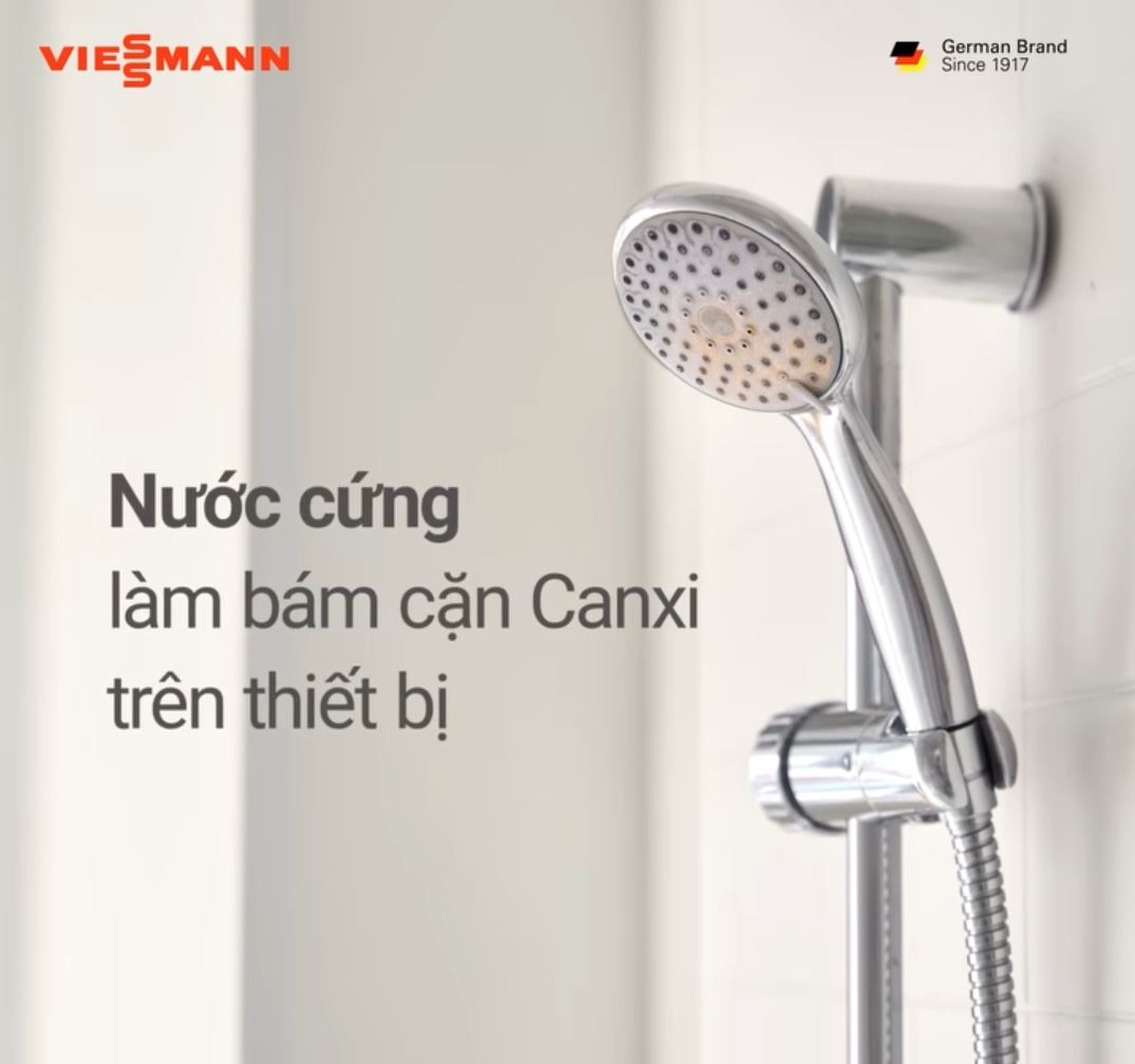 nuoc-cung-bam-can-canxi-tren-thiet-bi