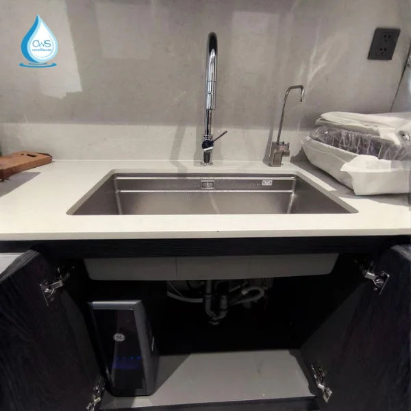 Lắp Đặt Máy Lọc Nước GE DN810 Tại Căn Hộ Chung Cư Lắp Đặt Máy Lọc Nước GE DN810 Tại Căn Hộ Chung Cư