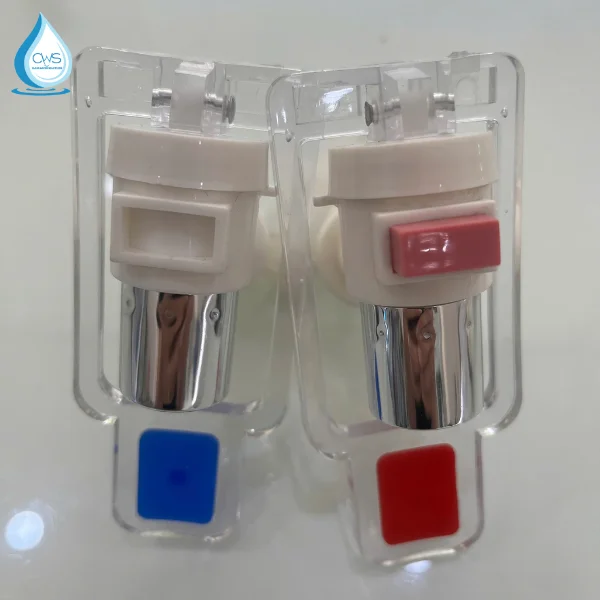 Hình ảnh thực tế vòi nước nóng lạnh PROWATECH không bộ nối