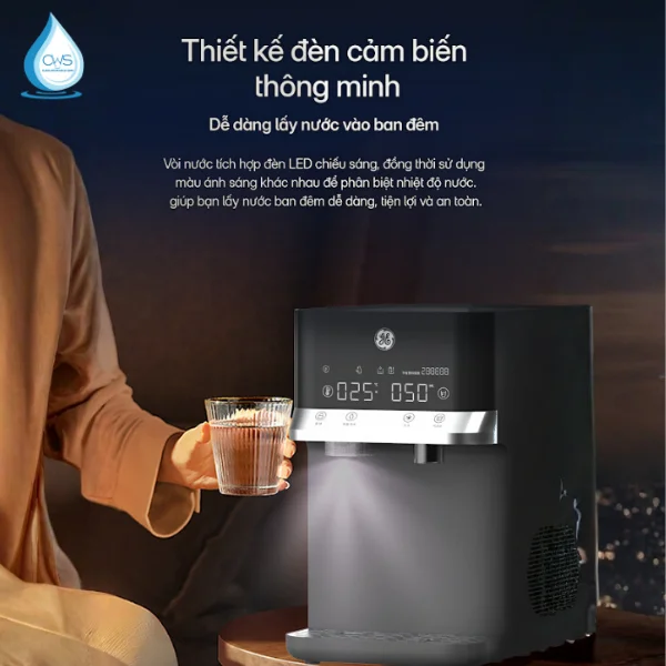 Đèn cảm biến thông minh trên máy lọc nóng lạnh GE CTS20