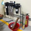 Hình Ảnh Thay Lõi Lọc Nước Pentair Everpure MC2 Thực Tế Cho Kinh Doanh